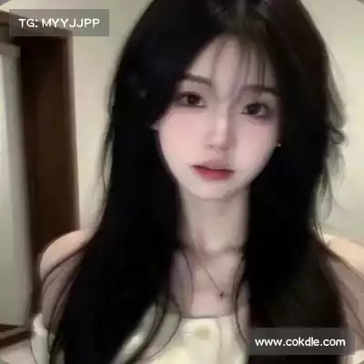 莫青